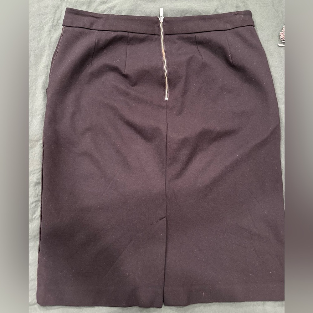 Black skirt